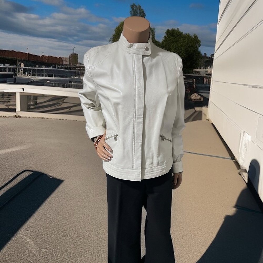 White Leather Jacket Nine West☑️ - Picture 4 of 9